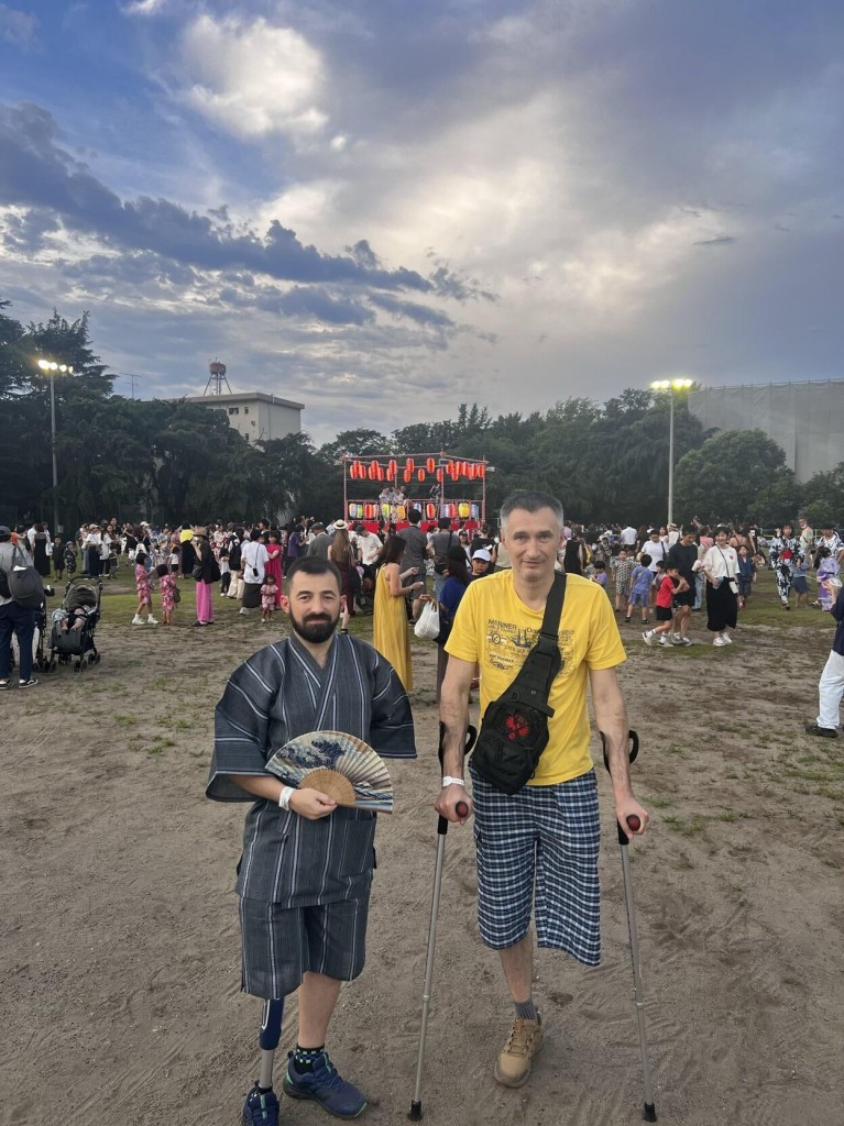 Wounded Ukrainian soldiers undergoing rehabilitation at the JGSDF Central Hospital enjoyed their first Japanese festival.