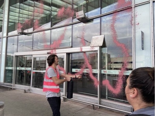 Oil Kills International Uprising continues in Canada with redecoration of Montreal Airport