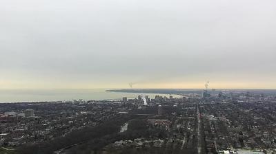 Rotating view of Milwaukee and Lake Michigan located north of downtown Milwaukee along the Milwaukee River. // Image captured at: 2024-12-19 14:07:08 UTC (about 26 min. prior to this post) // Current Temp in Milwaukee: 23.81 F | -4.55 C // Precip: overcast clouds // Wind: N at 0 mph | 0 kph // Humidity: 71%