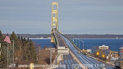 Northeastern view of the Mackinac Bridge traversing the Straits of Mackinac. // Image captured at: 2024-12-20 16:18:52 UTC (about 14 min. prior to this post) // Current Temp in Mackinaw City: 23.54 F | -4.70 C // Precip: scattered clouds // Wind: NE at 6.912 mph | 11.12 kph // Humidity: 68%