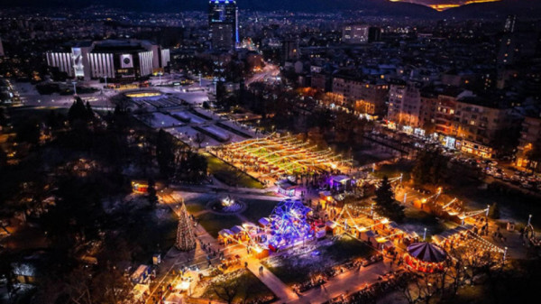 In anticipation of Christmas - Bulgarian towns and cities in Christmas decorations