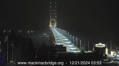 Northeastern view of the Mackinac Bridge traversing the Straits of Mackinac. // Image captured at: 2024-12-21 08:53:57 UTC (about 9 min. prior to this post) // Current Temp in Mackinaw City: 15.08 F | -9.40 C // Precip: haze // Wind: NNW at 17.269 mph | 27.79 kph // Humidity: 83%