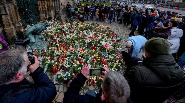 Anschlag Magdeburger Weihnachtsmarkt mit fünf Toten – Fahrt dauerte drei Minuten