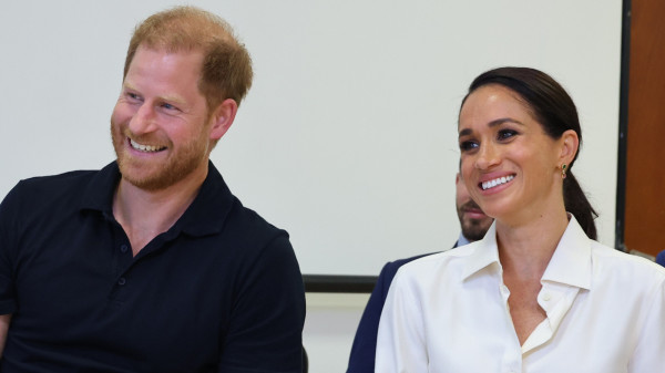 3 Big Rumors About Meghan & Harry Buying A Portugal Home