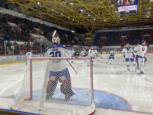 Finland Bests Slovakia 6-0 at World Juniors Pre-Tournament Game in Cornwall