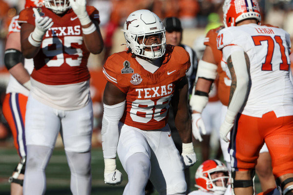 Texas' dominant win over Clemson continues a CFP first-round pattern: Why all the blowouts?