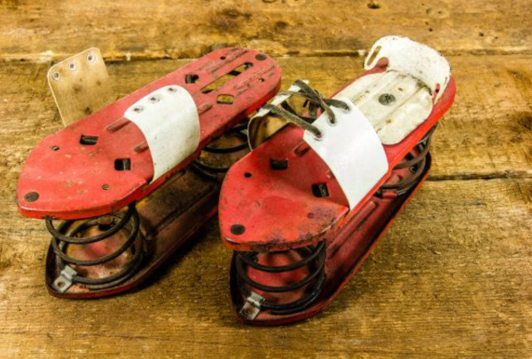 Dangerous looking shoes with metal springs for kids probably from the 60’s