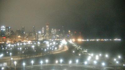 View of Chicago skyline from the roof of the Field Museum of Natural History. // Image captured at: 2024-12-23 09:43:46 UTC (about 19 min. prior to this post) // Current Temp in Chicago: 33.27 F | .71 C // Precip: overcast clouds // Wind: SW at 8.008 mph | 12.88 kph // Humidity: 71%