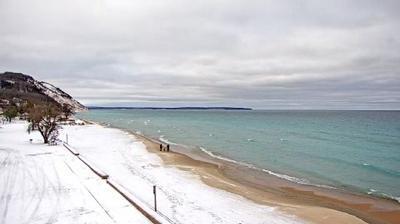 Various views around Empire Beach from Robert H. Manning Lighthouse. // Image captured at: 2024-12-24 14:22:03 UTC (about 11 min. prior to this post) // Current Temp in Empire: 28.53 F | -1.93 C // Precip: scattered clouds // Wind: NNE at 9.104 mph | 14.65 kph // Humidity: 75%