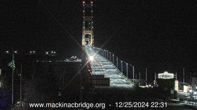 Northeastern view of the Mackinac Bridge traversing the Straits of Mackinac. // Image captured at: 2024-12-26 03:32:10 UTC (about 1 min. prior to this post) // Current Temp in Mackinaw City: 30.28 F | -.96 C // Precip: broken clouds // Wind: S at 5.458 mph | 8.78 kph // Humidity: 87%