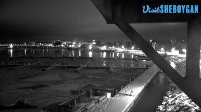 Rotating view of Harbor Center Marina along Lake Michigan. // Image captured at: 2024-12-26 04:12:33 UTC (about 21 min. prior to this post) // Current Temp in Sheboygan: 30.17 F | -1.02 C // Precip: overcast clouds // Wind: NNE at 3.444 mph | 5.54 kph // Humidity: 75%