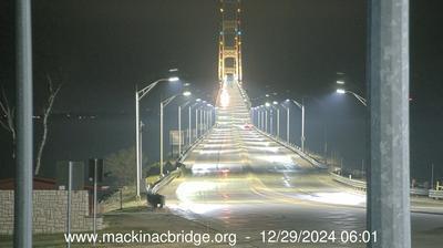 Southwestern view of the Mackinac Bridge traversing the Straits of Mackinac. // Image captured at: 2024-12-29 11:02:21 UTC (about 1 min. prior to this post) // Current Temp in St. Ignace: 36.28 F | 2.38 C // Precip: overcast clouds // Wind: SW at 2.639 mph | 4.24 kph // Humidity: 99%