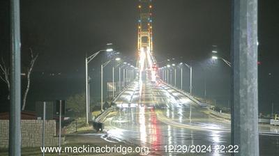 Southwestern view of the Mackinac Bridge traversing the Straits of Mackinac. // Image captured at: 2024-12-30 03:22:53 UTC (about 10 min. prior to this post) // Current Temp in St. Ignace: 36.14 F | 2.30 C // Precip: light rain // Wind: N at 10.357 mph | 16.66 kph // Humidity: 100%